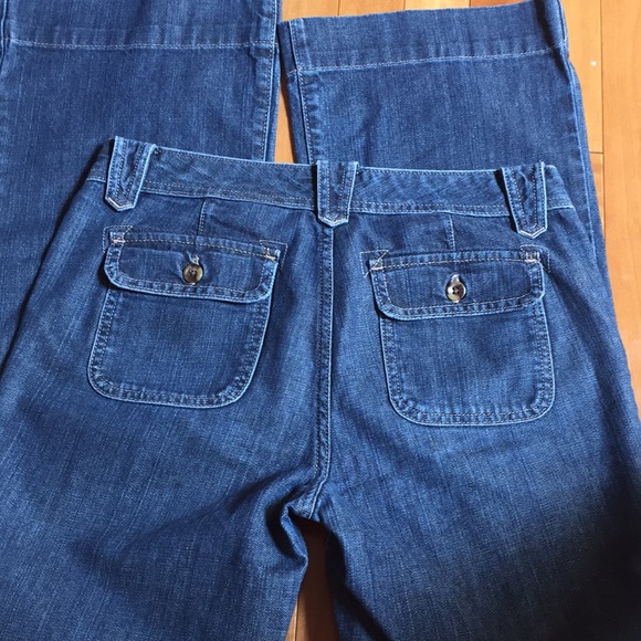 Eddie Bauer 4 Trouser Style Jeans - Picture 3 of 10